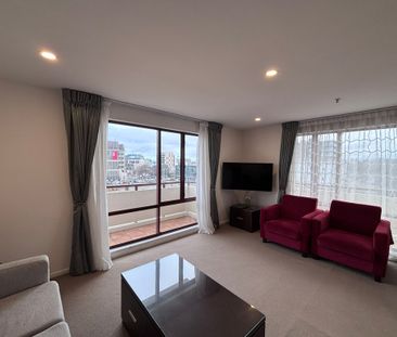 512/87 Kilmore Street - Photo 1