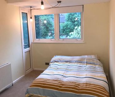 2 Bed Maisonette, Carrick House, BS8 - Photo 5