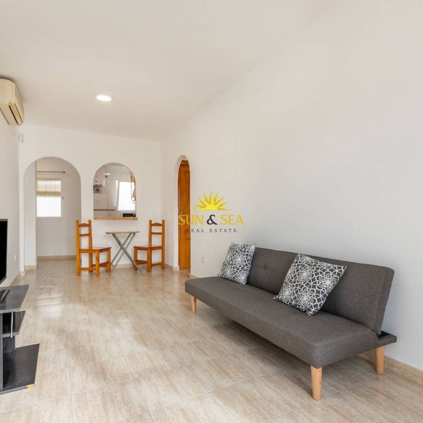 2-BEDROOM PENTHOUSE FOR RENT IN TORREVIEJA - ALICANTE - Photo 1