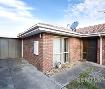 Good Space&comma; Handy Location - Photo 6