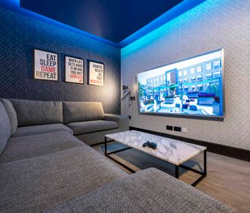 Standard Studio - Photo 1