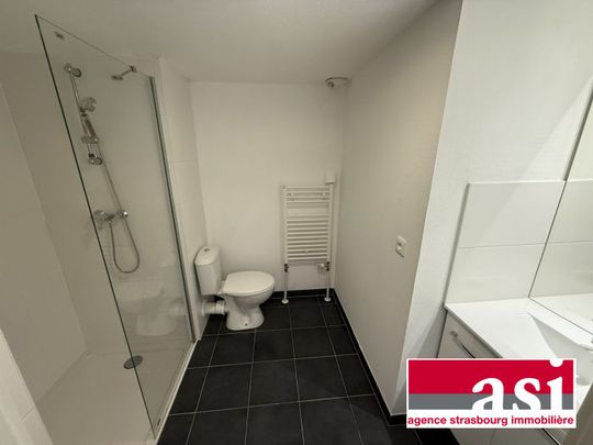 Studio récent avec balcon - Photo 1