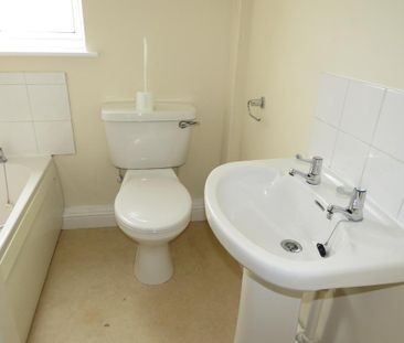 1 bedroom house to rent - Photo 2