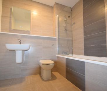 Victoria Avenue, Southend On Sea, Essex, SS2 - Photo 6