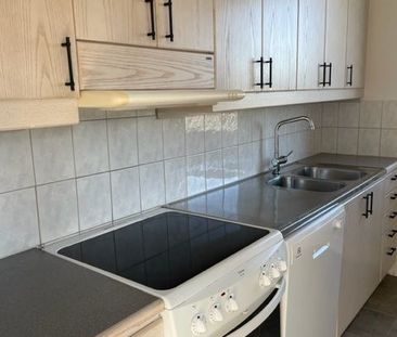 Regeringsvägen, Nyköping - Photo 1