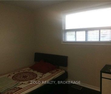 For Lease - 12 Quinby Court, Toronto, Ontario - Photo 3