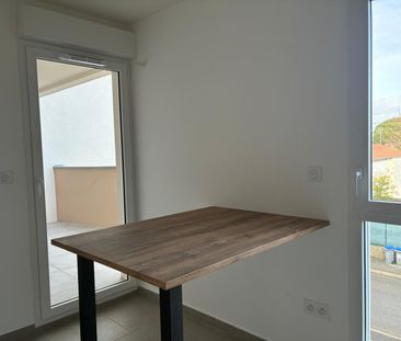 Location Appartement 1 pièce 34m² VALENCE 26000 - Photo 2