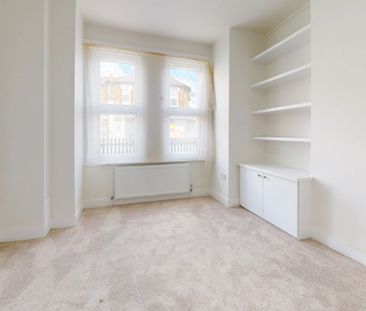 2 Bed Maisonette, Fortescue Road, SW19 - Photo 1