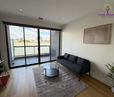 SHARED ACCOMODATION!! AN OPPORTUNITY TO SAVE $$ - UTILITIES PROVIDED - Photo 1