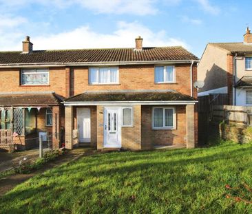 3 bedroom end of terrace house to rent - Photo 4