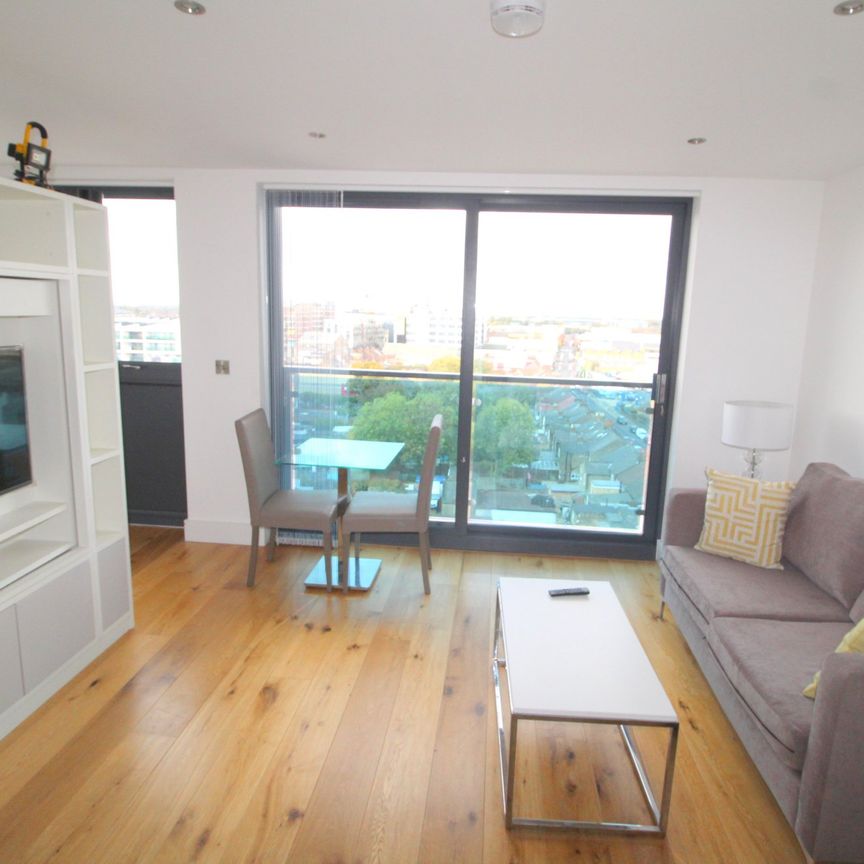 Station Road, Hayes, UB3 4FQ - Photo 1