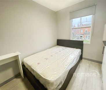 1 bedroom property to rent - Photo 3