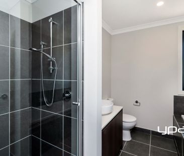 Comfort, Convenience & Community Living - Photo 1