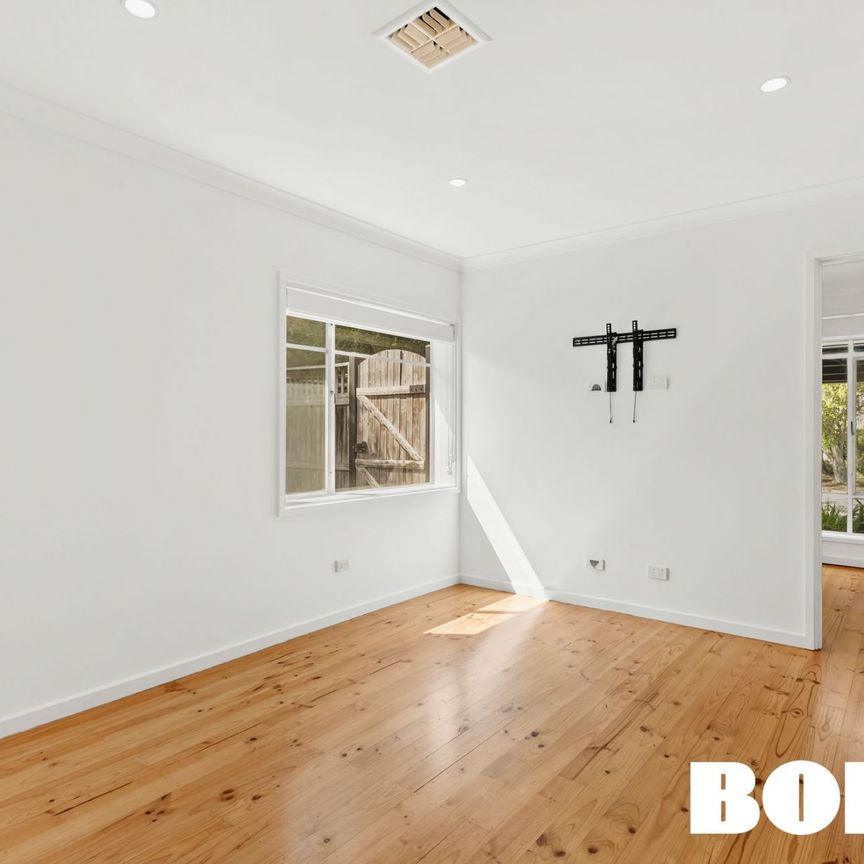 17 Dunlop Street Hackett ACT - Photo 1