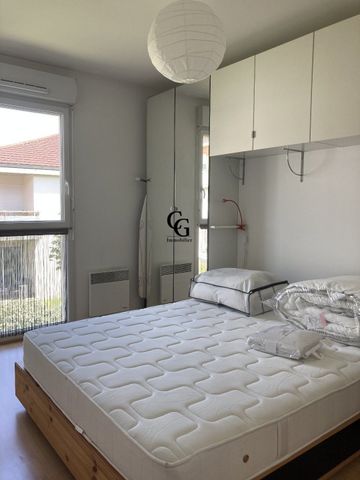 Location Appartement 2 pièces 45m² ST SEBASTIEN SUR LOIRE 44230 - Photo 2
