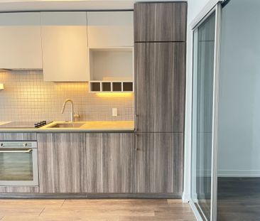 For Lease - 898 Portage Parkway Unit# 2605, Vaughan, Ontario - Photo 4