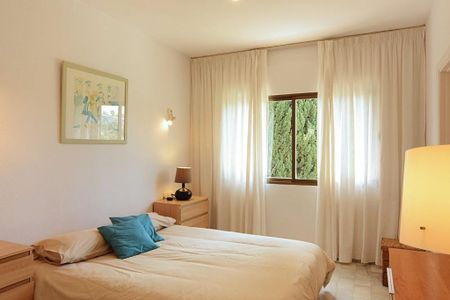 Luxury Flat for rent in Nueva Andalucia, Andalusia - Photo 2