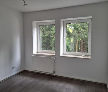 Traumwohnung: Lichtdurchflutete 3-Zimmer-Wohnung mit Balkon & Blick... - Foto 1