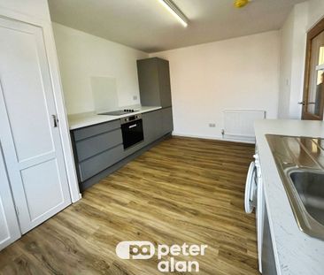 Rhiwbina, Cardiff - Photo 6