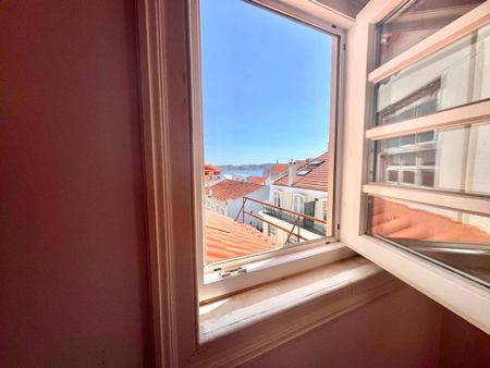 Luxury Flat for rent in Chiado (Encarnacao), Misericórdia, Lisbon - Photo 3