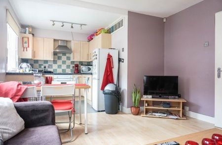 2 Bedrooms Headingley Rise - Photo 4