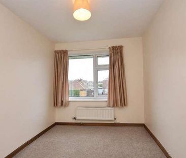 Cheyne Walk, Horley, RH6 - Photo 3