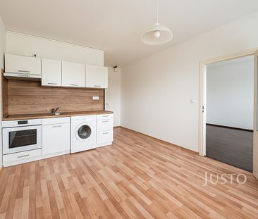 Pronájem bytu 1+1 36 m² - Photo 2