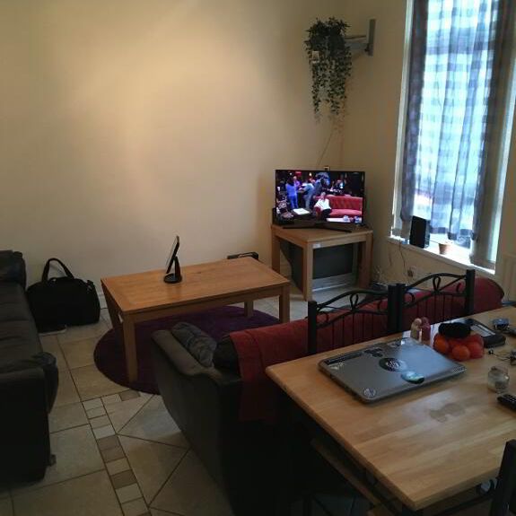 Flat 3-35 Ashley Avenue, Belfast, BT9 7BT - Photo 1