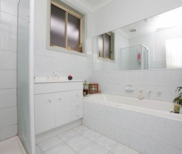 Spacious & Excellent Location - Photo 4