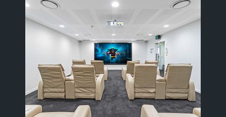 Large, Private 2 Bedroom Apartment in Paradise Point - Photo 5