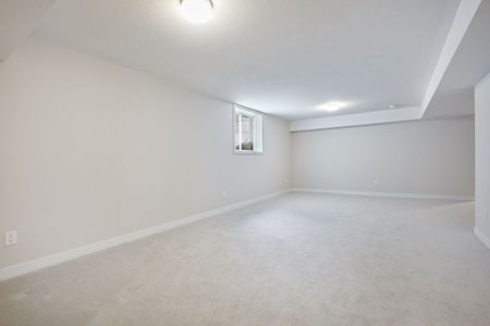 For Lease - 514 Lillian Freiman Pvt N/A, Barrhaven, Ontario - Photo 2