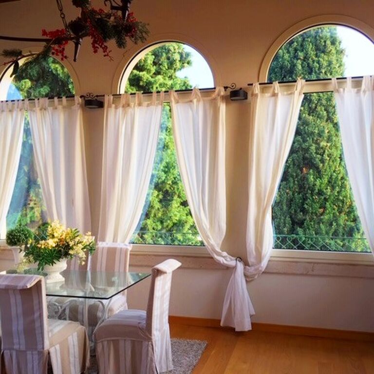 Five-rooms Apartment FURNISHED FOR RENT in VILLA LIBERTY with large garden Verona (Borgo Trento) - Photo 1