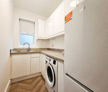 Victoria Road, Guildford, Surrey, GU1 4DJ - Photo 4