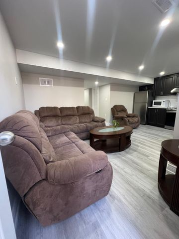 For Lease - 80 QUILLBERRY Close Unit# Bsmt, Brampton, Ontario - Photo 2