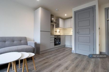 1 bedroom flat to rent - Photo 3