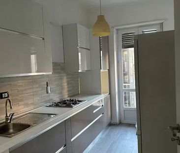 Via Alessandro Paravia, Turin, Piedmont 10144 - Foto 2
