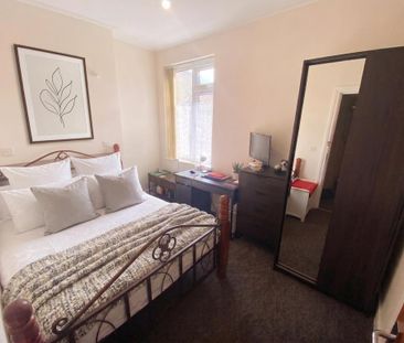 2 bedroom house to rent - Photo 2