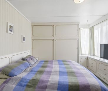 Spacious 3-Bed Home in Claremont - Photo 6