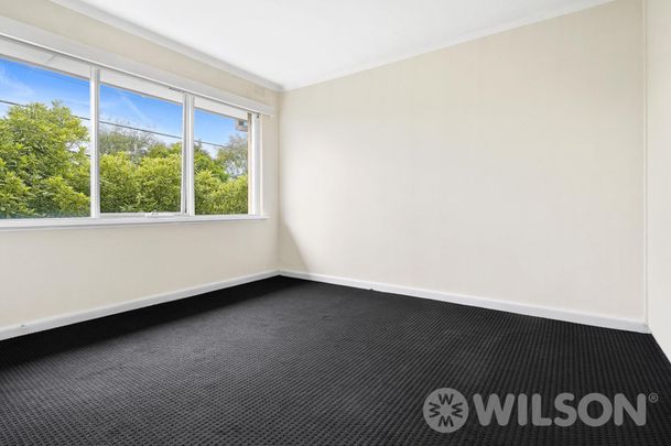 Stylish and Spacious 3-bedroom apartment - Photo 1