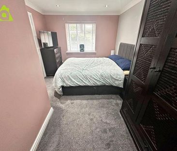 3 bedroom detached house to rent - Photo 3