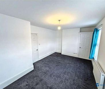 Chester Road, Ilford, IG3 - Photo 3