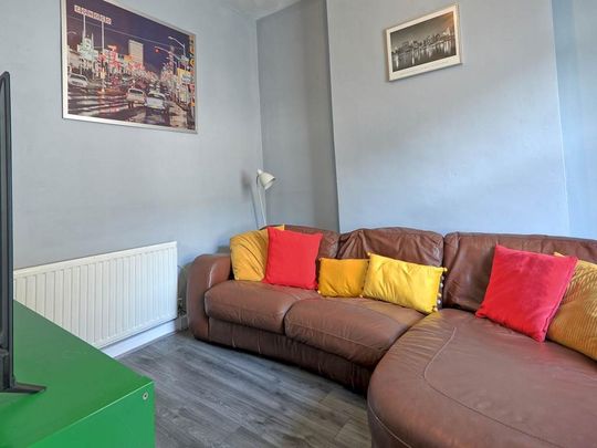 5 bedroom house share to rent - Photo 1