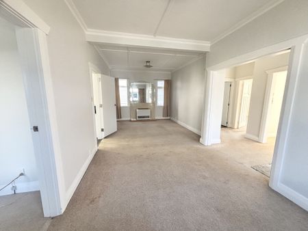 4 Rotherham Terrace, Miramar - Photo 5