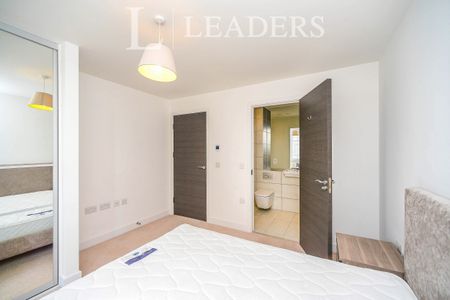 2 bedroom apartment to rent Sirius, 6, The Boardwalk, Brighton, BN2 - Photo 5