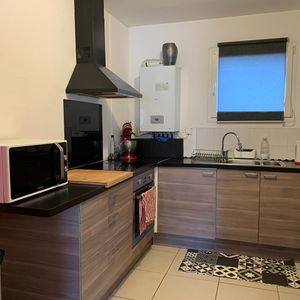 Location Maison 4 pièces 90m² - Photo 2