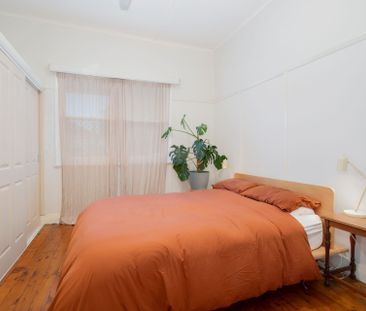 Renovated Three Bedroom Home with Over-Sized Office - Photo 1