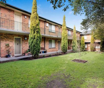 16/6 Anderson Court, Mentone - Photo 2