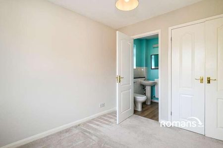 Northumberland Close, Warfield, Bracknell, Berkshire, RG42 - Photo 4