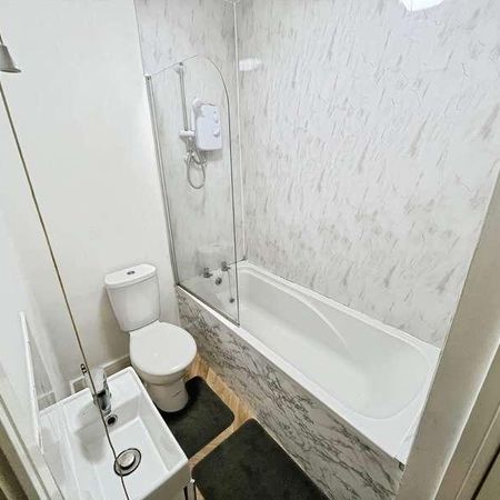 East Road, Tylorstown, Ferndale, CF43 - Photo 4