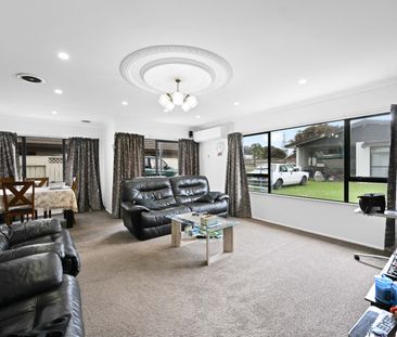 Exceptional 4-Bedroom Family Home for Lease in Pukete, Hamilton. - Photo 1